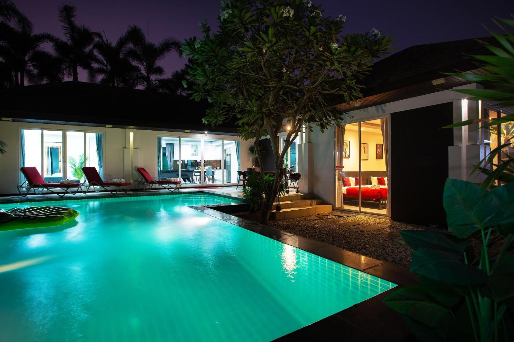 Villas In Pattaya Jomtien Beach Exterior photo