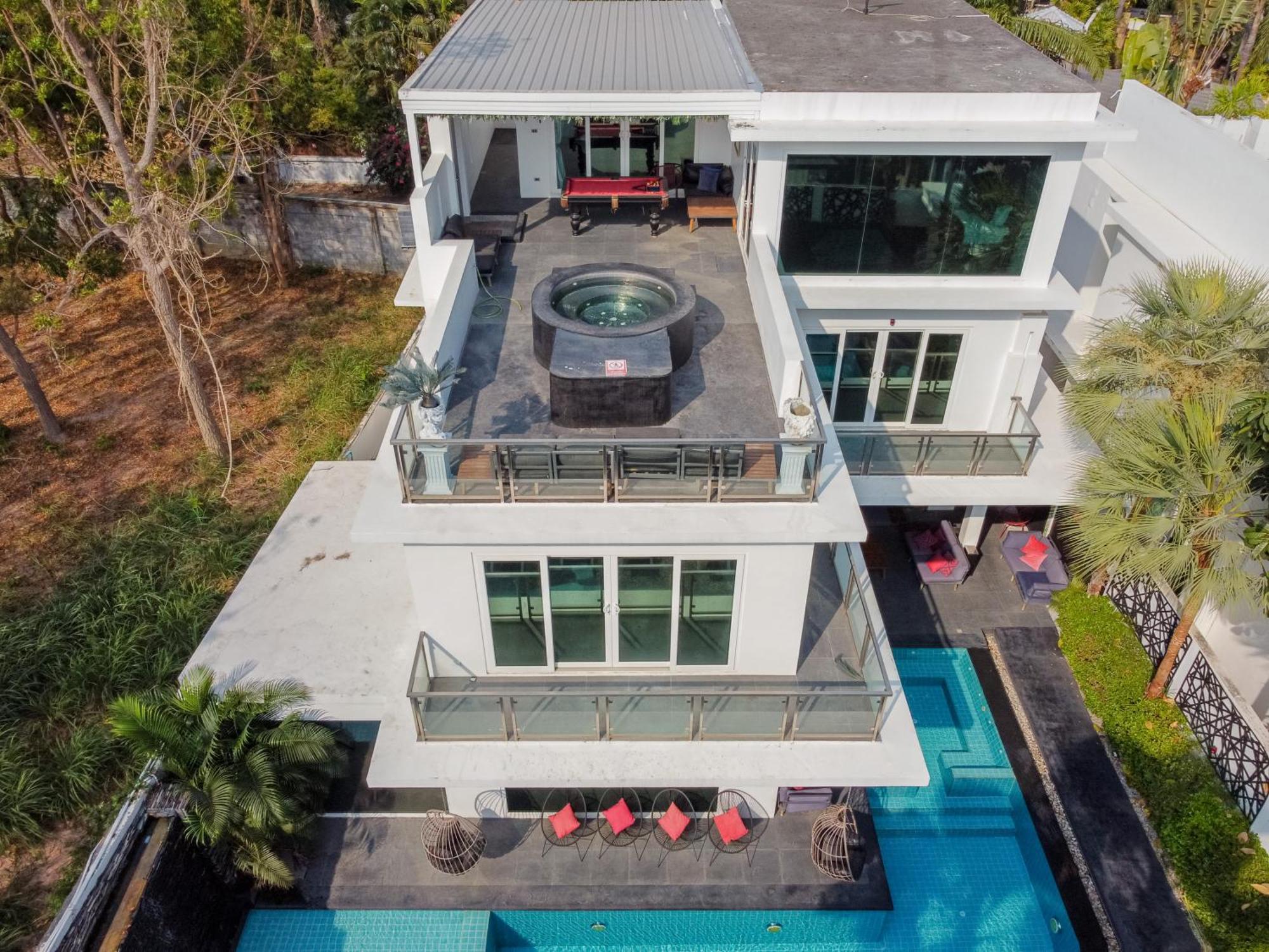 Villas In Pattaya Jomtien Beach Exterior photo