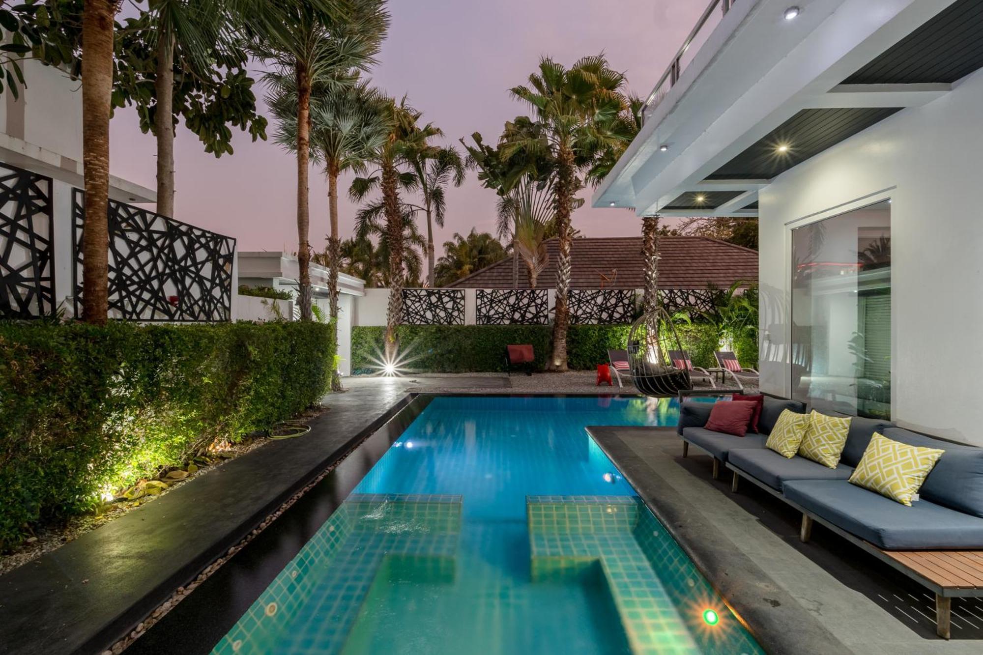 Villas In Pattaya Jomtien Beach Room photo